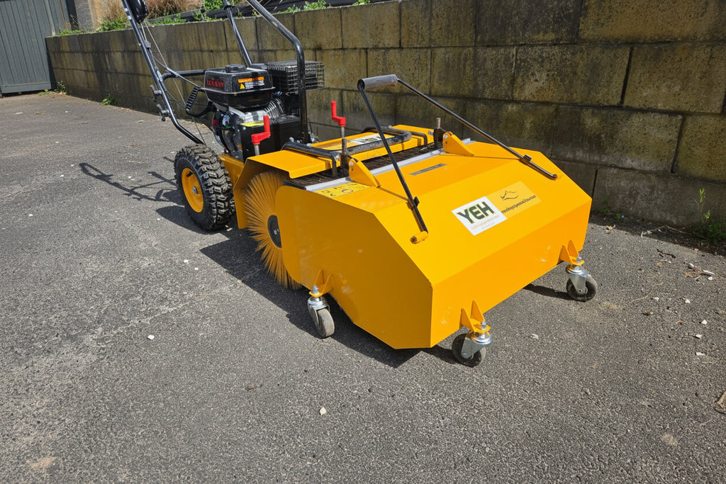 Self propelled sweeper
